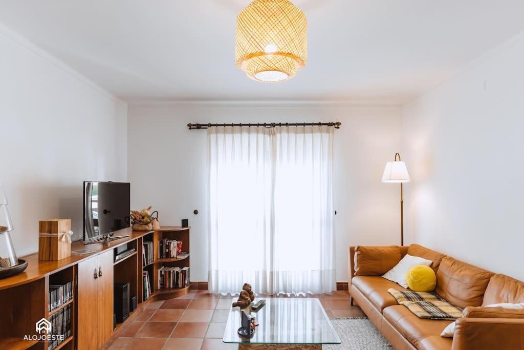 Casa Do Patio - 3 Bedrooms, Ponte Rol Torres Vedras Exterior photo